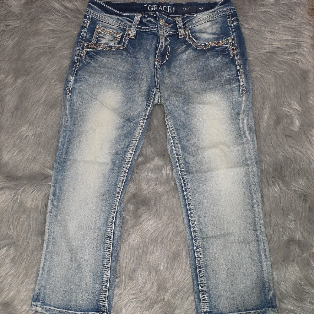 Grace Faded Blue Capris